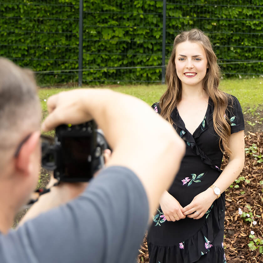 Fotoshooting mit Portraitfotografie bei der BUK Burgenlandkreis, durchgeführt von saalebrands
