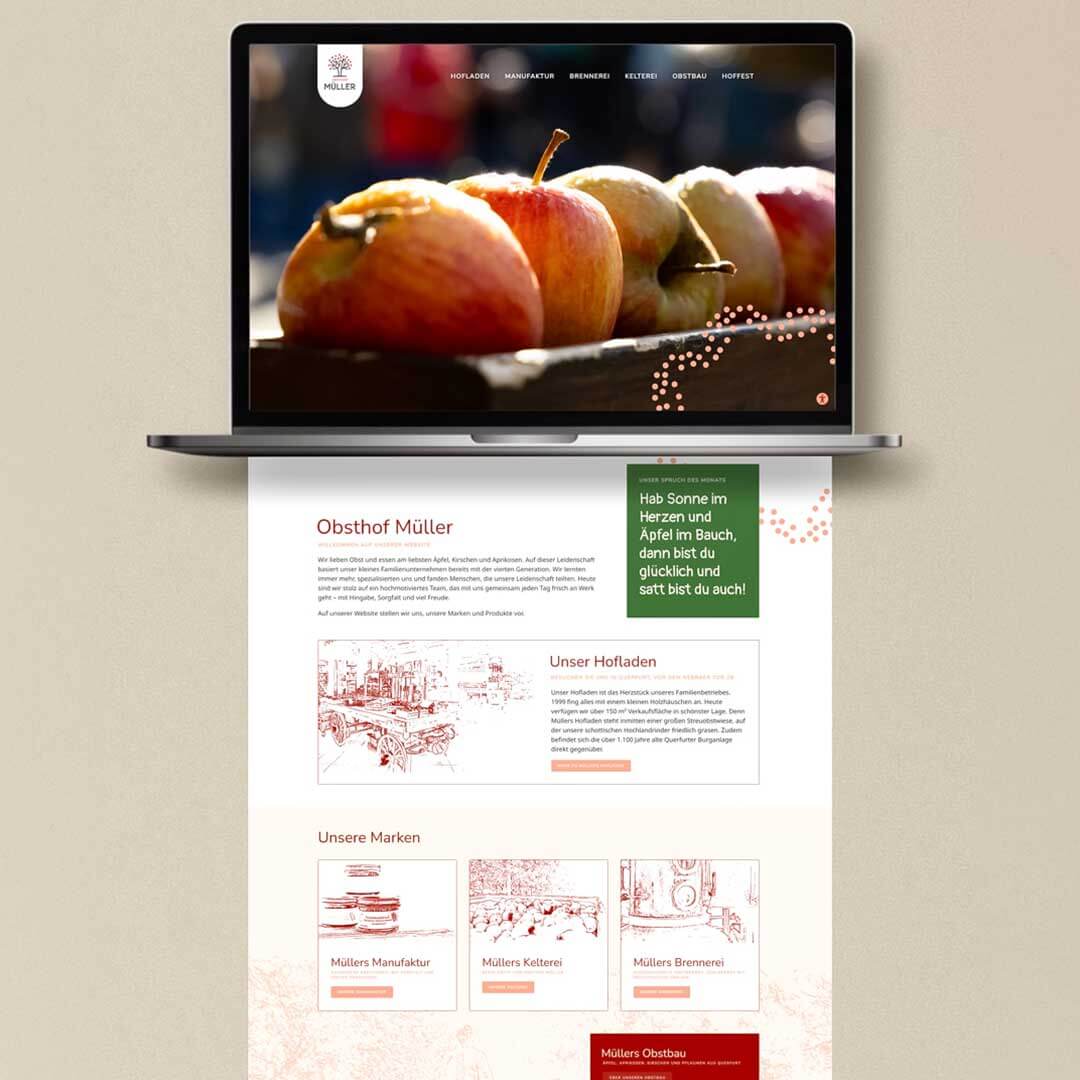 Visualisierung der Website in Desktopansicht vom Obsthof Müller