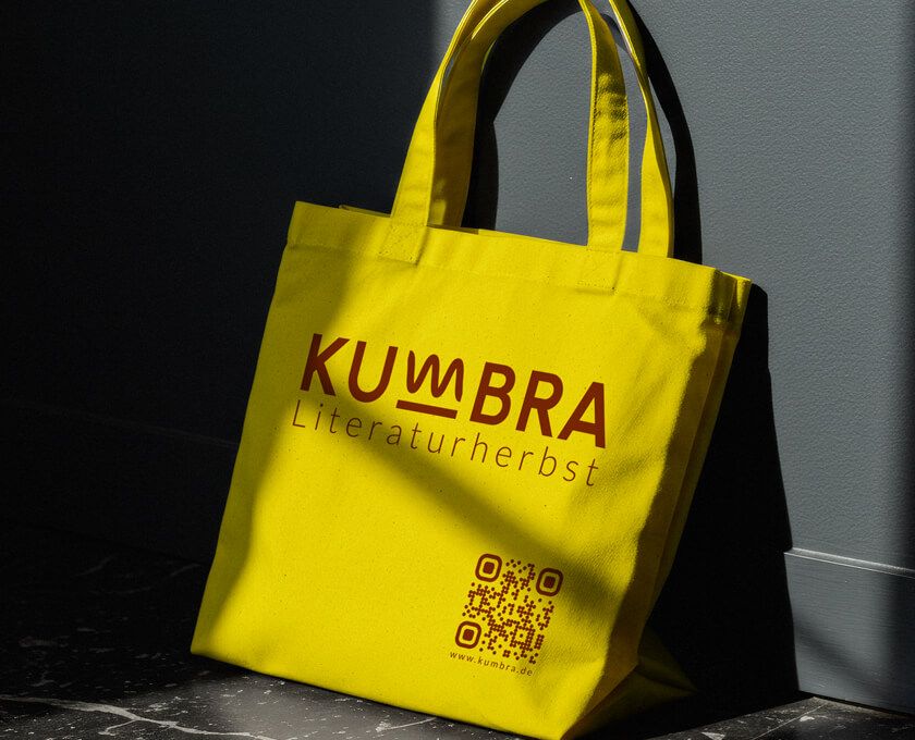 Gelber Beutel mit KUMBRA-Aufdruck, by saalebrands