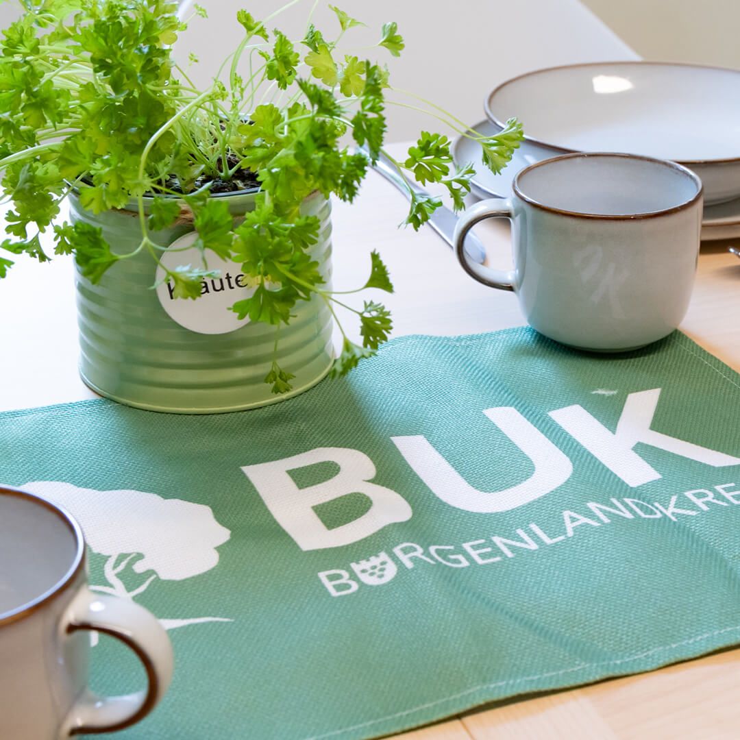Gedeckter Frühstückstisch der BUK Burgenlandkreis